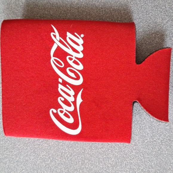 Coca-Cola Red Drawstring Bag and Stainless Steel Insulated Tumbler Set - Picture 6 of 11